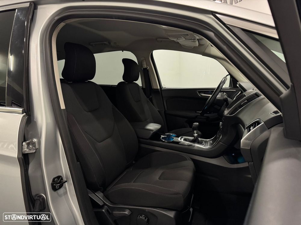 Ford S-Max 2.0 TDCi Titanium - 7