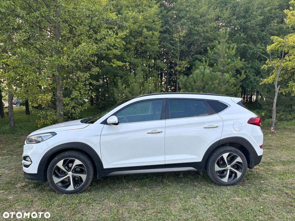 Hyundai Tucson - 1