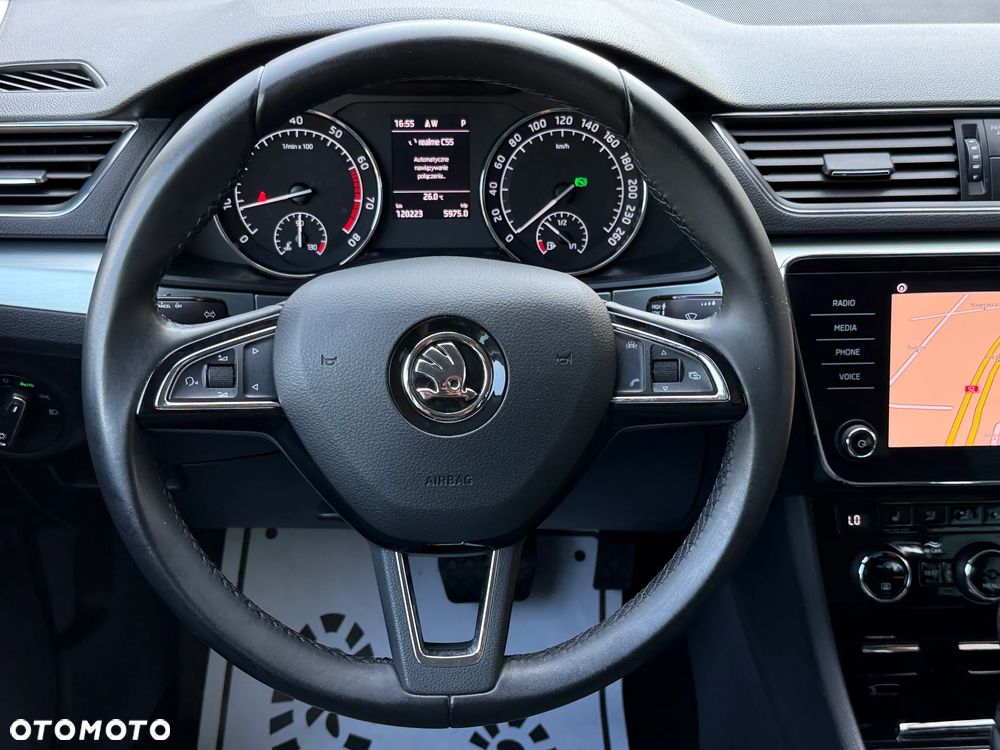 Skoda Superb 1.8 TSI Ambition DSG - 4