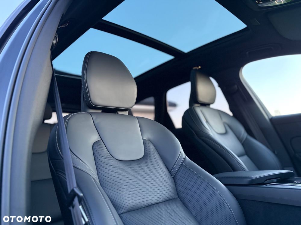 Volvo XC 60 B5 B AWD Ultimate Black Edition - 15
