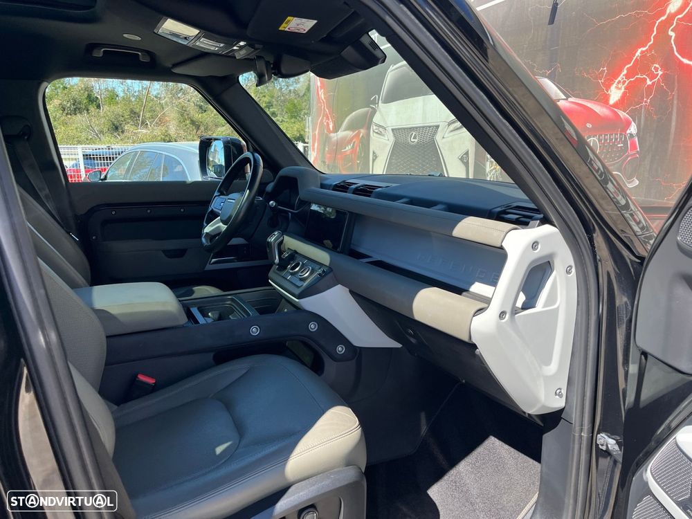 Land Rover Defender 2.0 P400e 110 AWD SE - 51