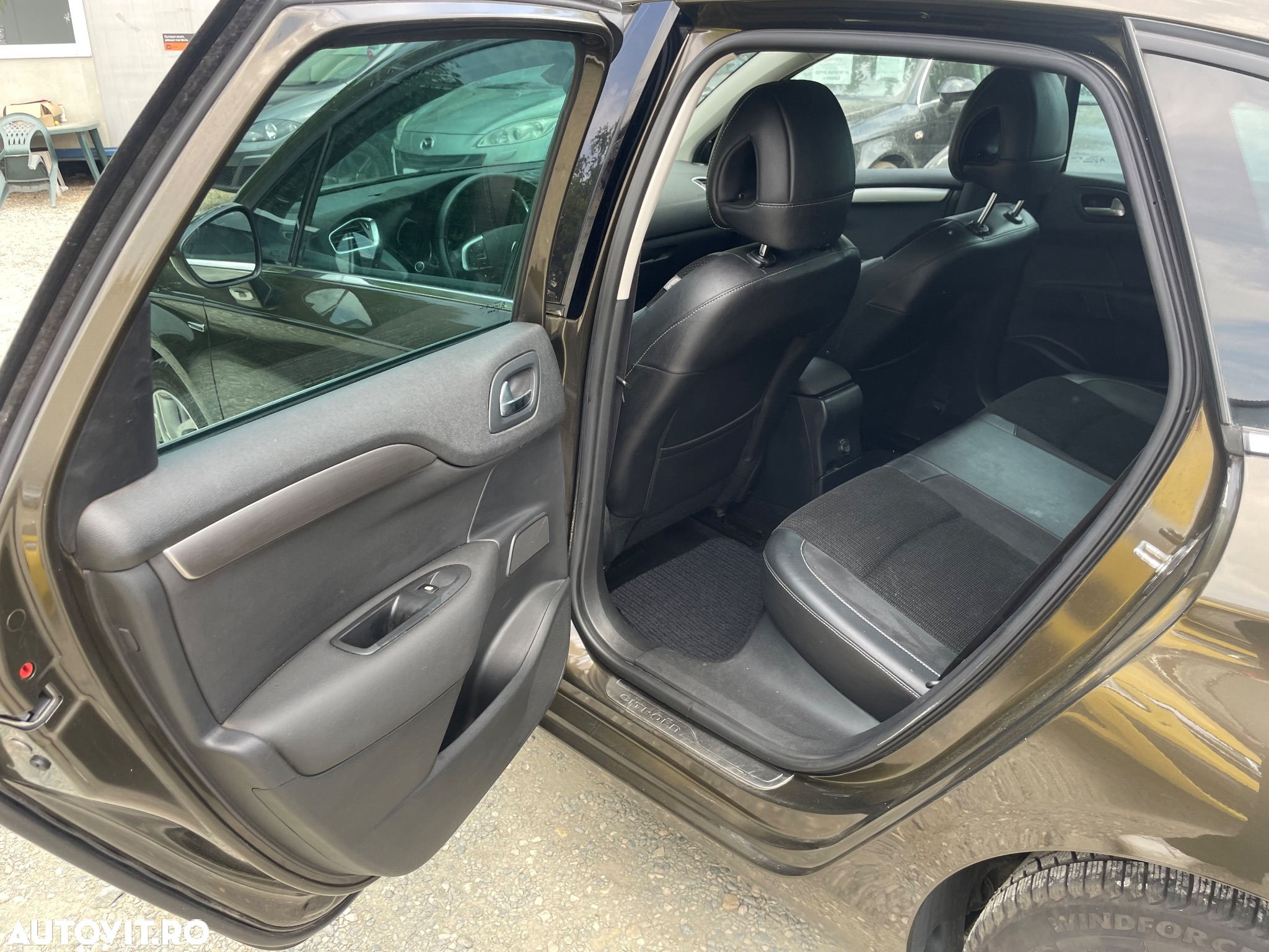 Citroën C4 1.6 THP BMP Exclusive - 12