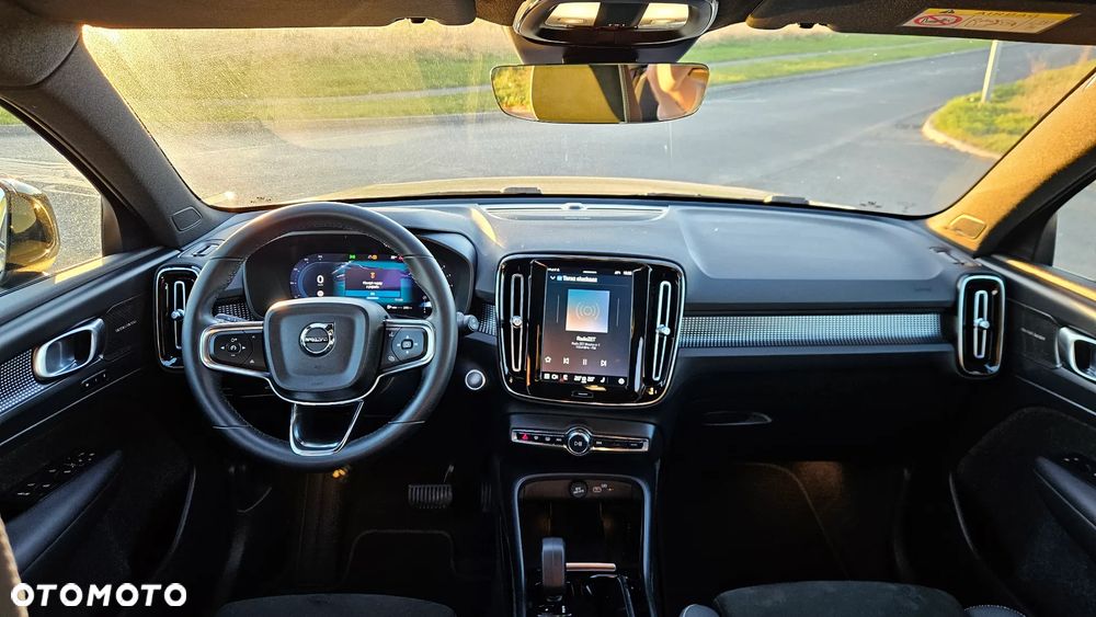 Volvo XC 40 B3 Plus Bright - 13