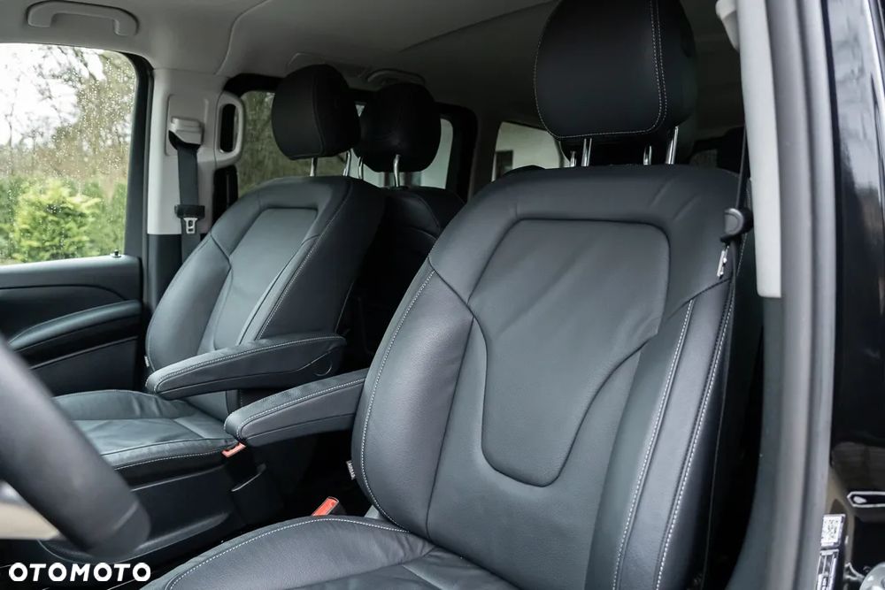 Mercedes-Benz Klasa V 300 d Avantgarde 9G-Tronic (d³ugi) - 25