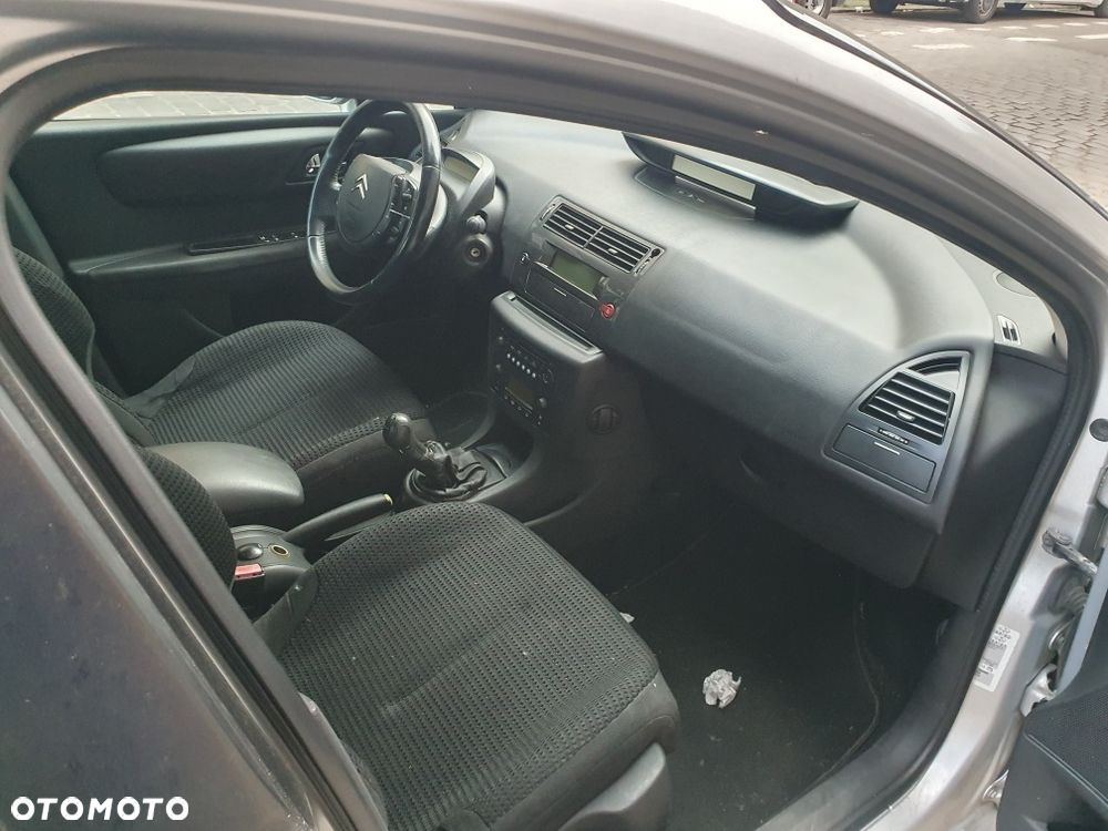 Citroën C4 - 7