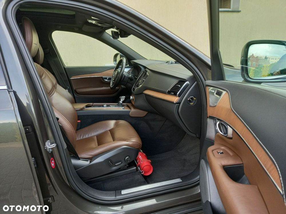 Volvo XC 90 D5 AWD Inscription 7os - 19