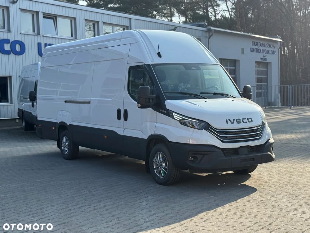 Iveco DAILY - 8
