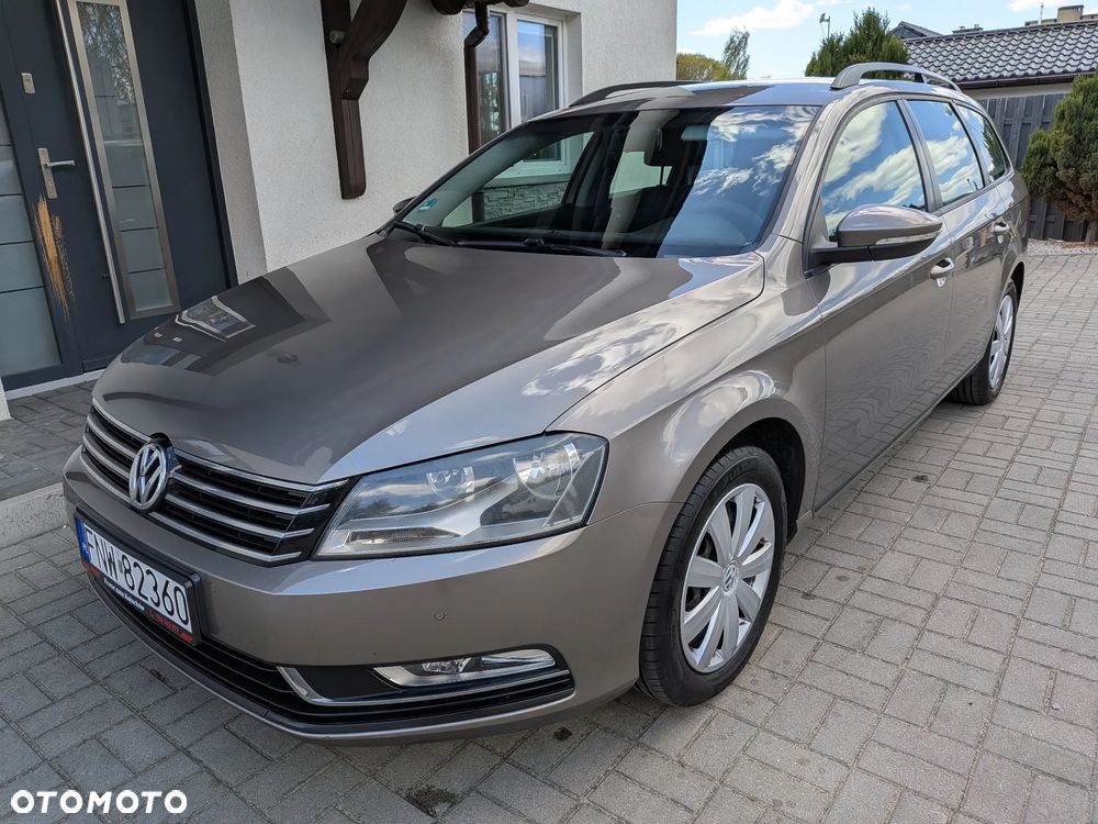 Volkswagen Passat - 2