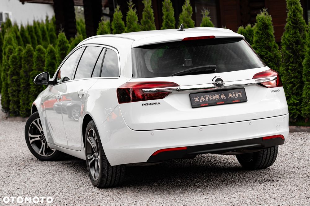 Opel Insignia 1.6 T Cosmo S&S - 9