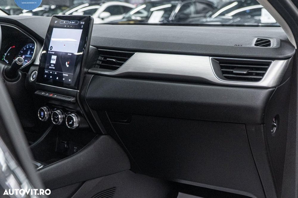 Renault Captur TCe 100 Intens - 28