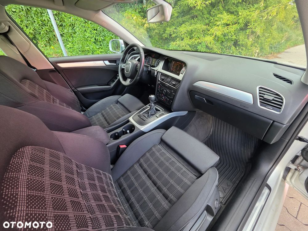 Audi A4 Avant 2.0 TDI e DPF S line Sportpaket - 15