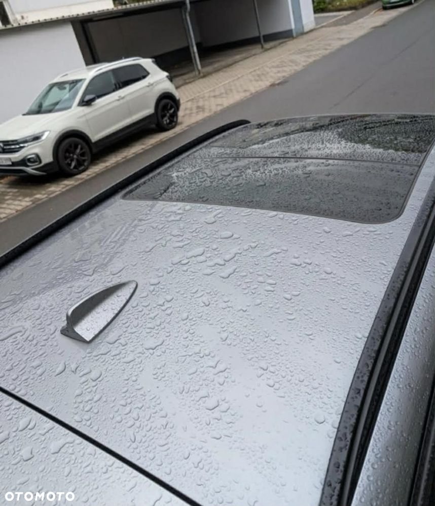 BMW Seria 3 320d - 5