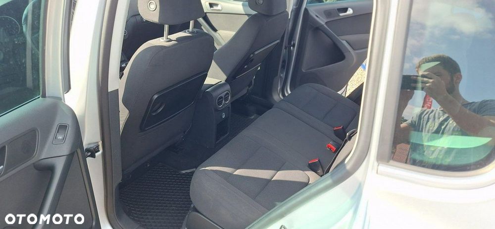 Volkswagen Tiguan - 10