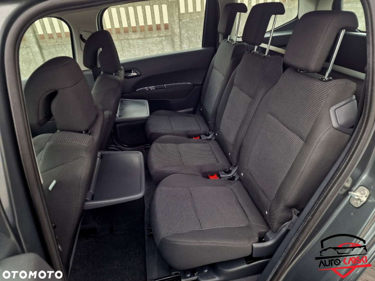 Peugeot 5008 - 27