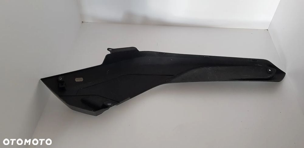 Yamaha X-MAX 125 14-17 Wypełnienie lewe owiewka - 4