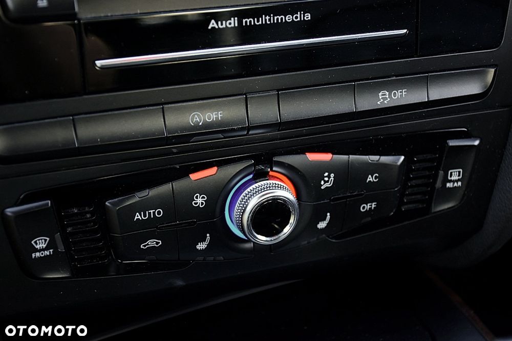 Audi A4 Limousine 1.8 TFSI quattro Attraction - 25
