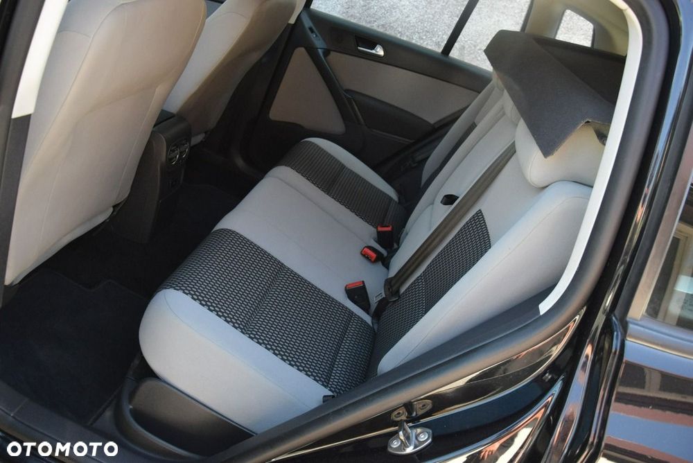 Volkswagen Tiguan 2.0 TDI BlueMot Trend&Fun - 25