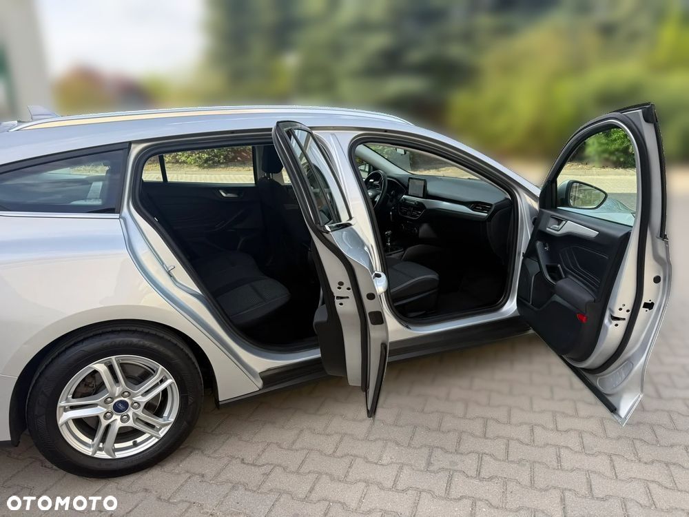 Ford Focus 2.0 TDCi Titanium ASS - 31