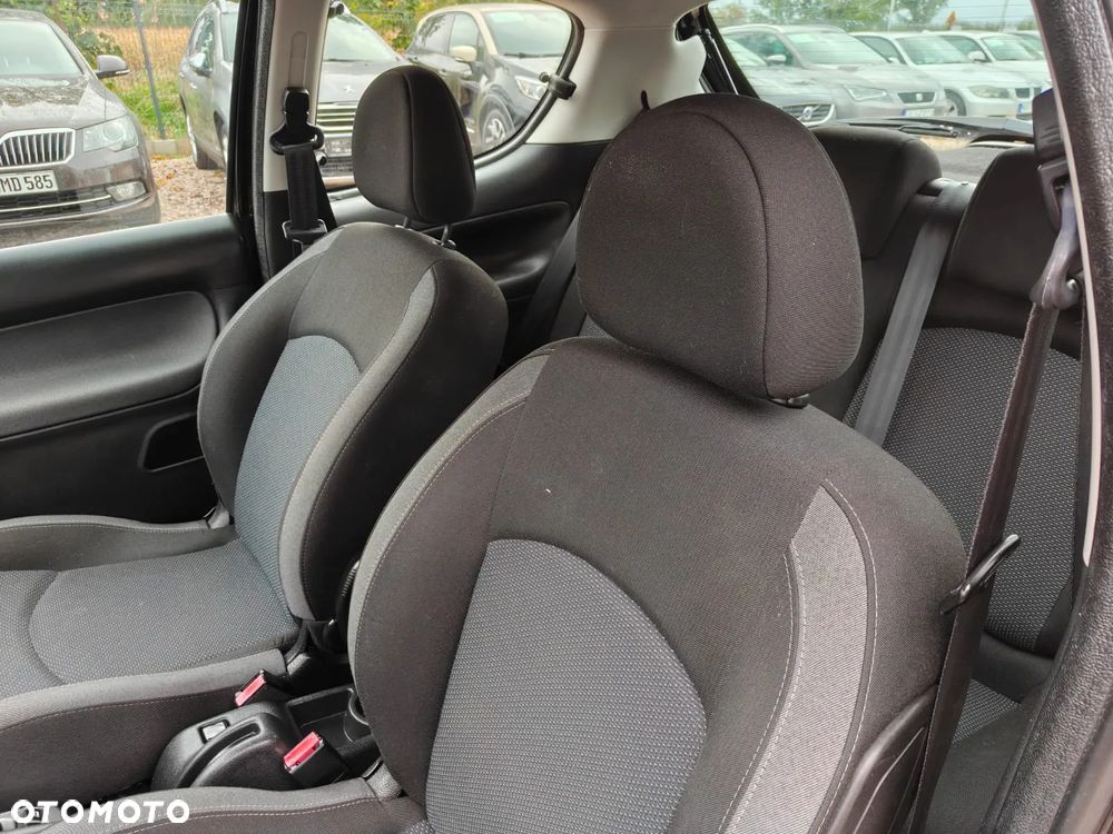 Peugeot 206 plus 206+ 75 Street Racing - 20