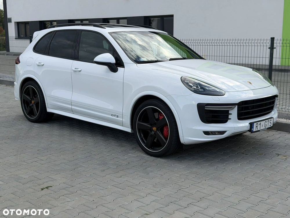 Porsche Cayenne GTS - 8