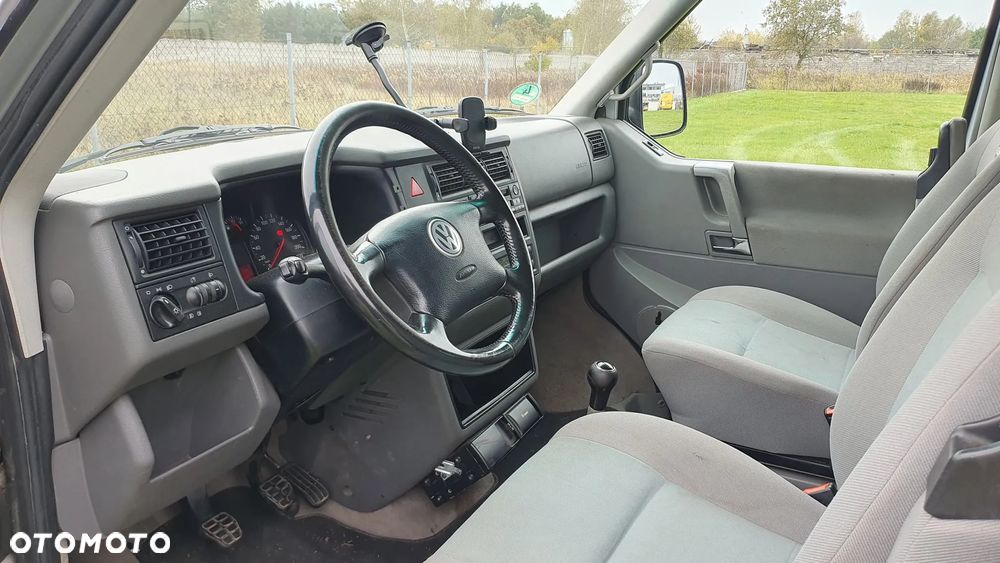 Volkswagen Multivan TDI - 8