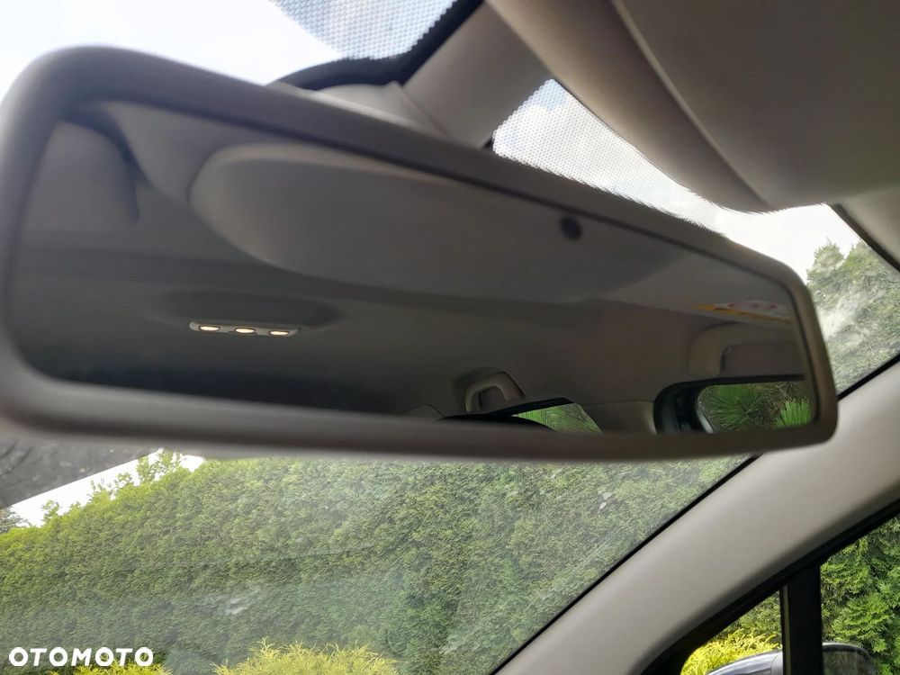 Renault Captur 1.2 Energy TCe Intens EDC EU6 - 40