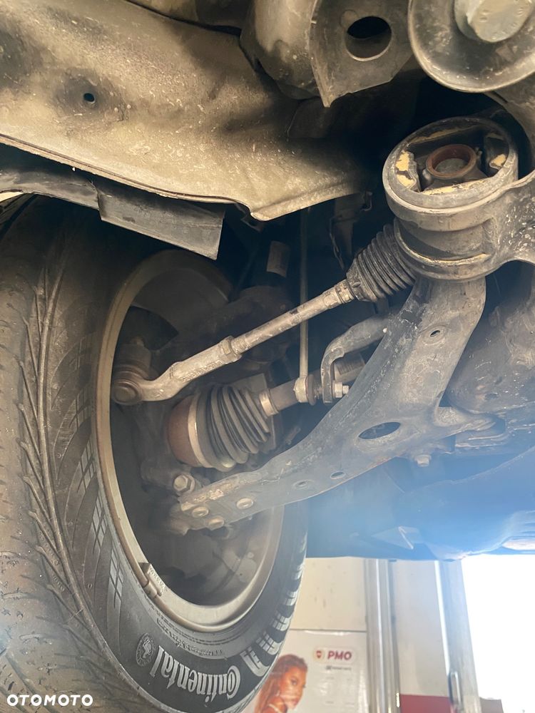 Ford Transit Connect - 38