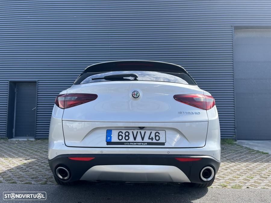 Alfa Romeo Stelvio 2.2 D Super AT8 - 38