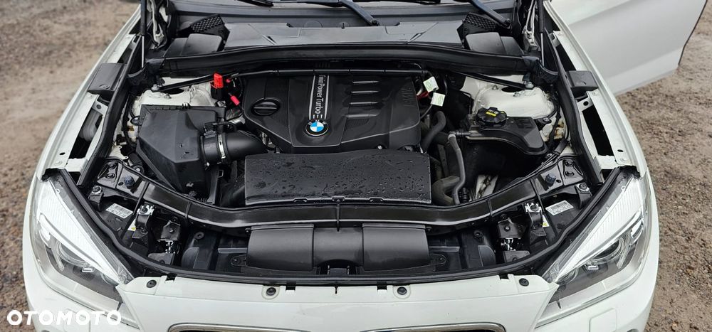 BMW X1 sDrive20d - 23