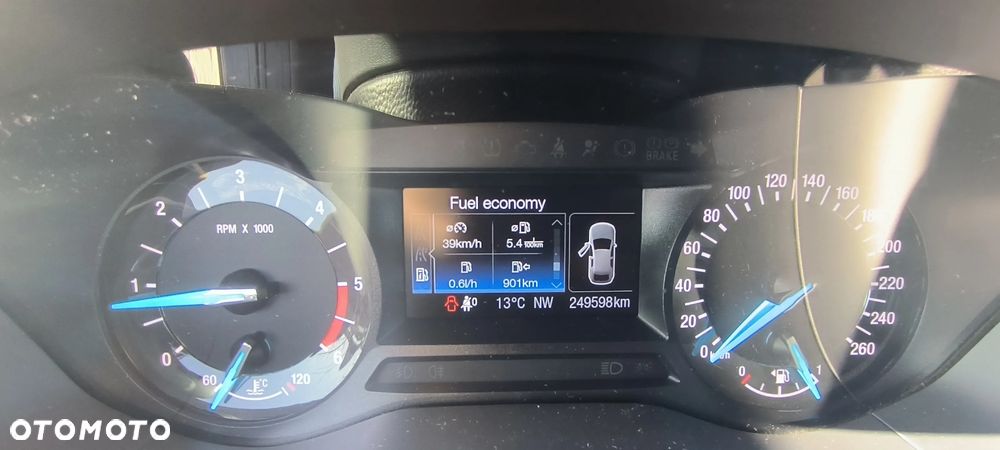 Ford Mondeo 1.5 TDCi Edition - 11