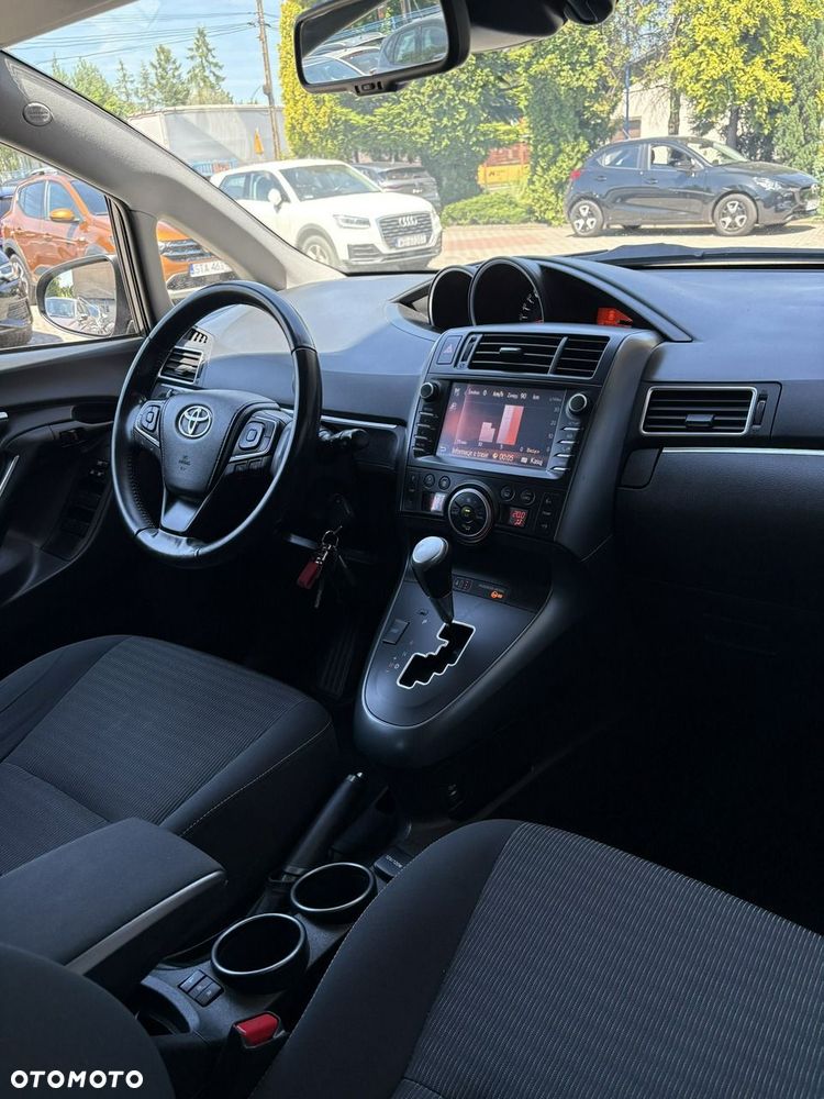 Toyota Verso - 7