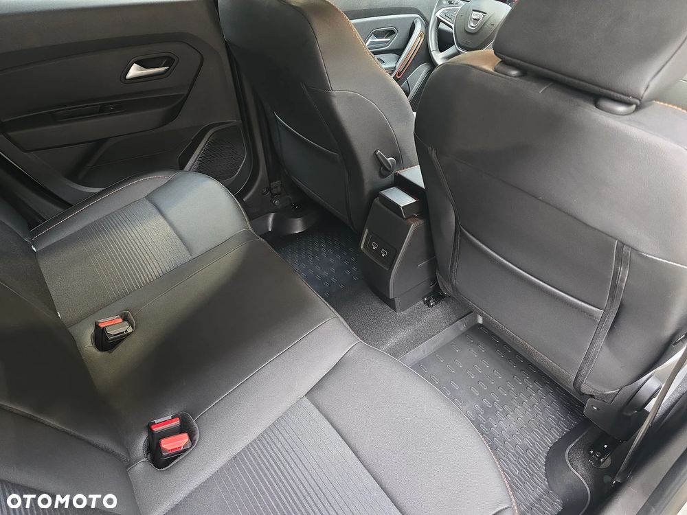 Dacia Duster 1.3 TCe Extreme EDC - 26