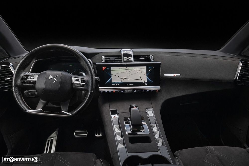 DS DS7 Crossback E-Tense Performance Line EAT8 - 17