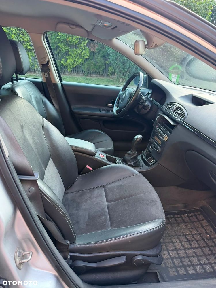 Renault Laguna 2.0T Image - 5