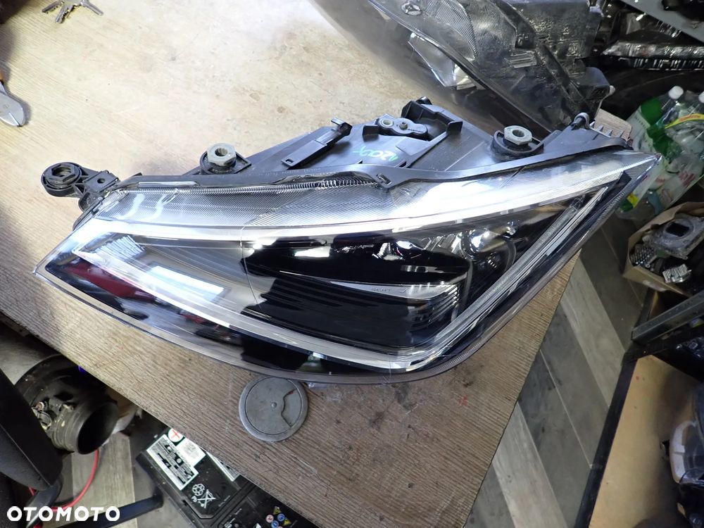 SEAT IBIZA V 6F ARONA LAMPA LEWY PRZÓD EUROPA 6F1941007A - 1