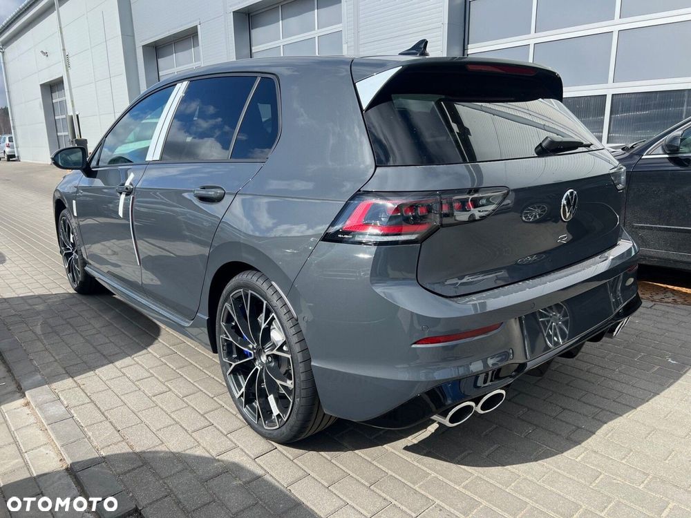 Volkswagen Golf - 3