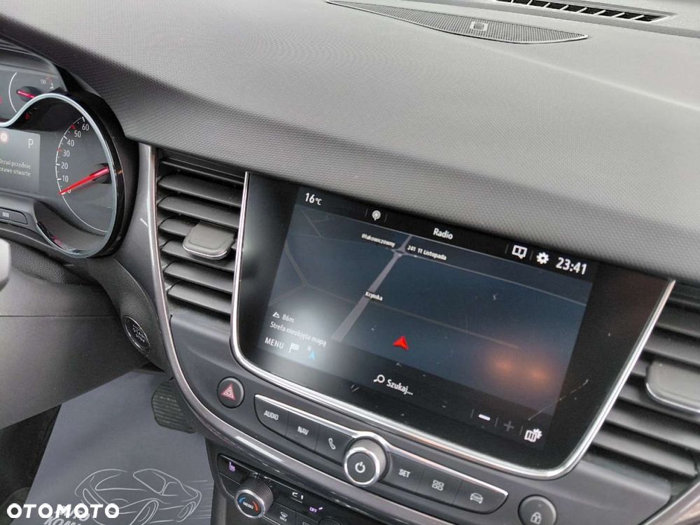 Opel Crossland X - 17