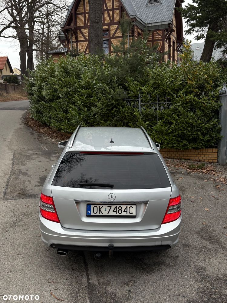 Mercedes-Benz Klasa C 220 CDI DPF BlueEFFICIENCY SPORT EDITION - 10