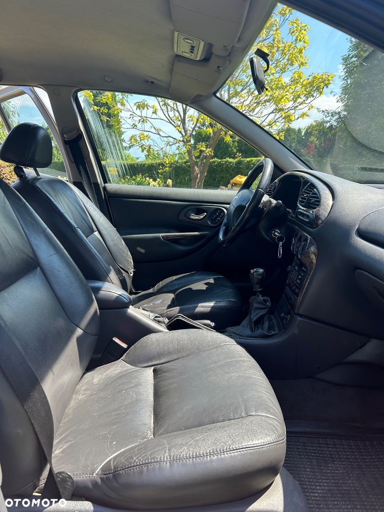 Ford Mondeo 1.8 TD GLX - 5