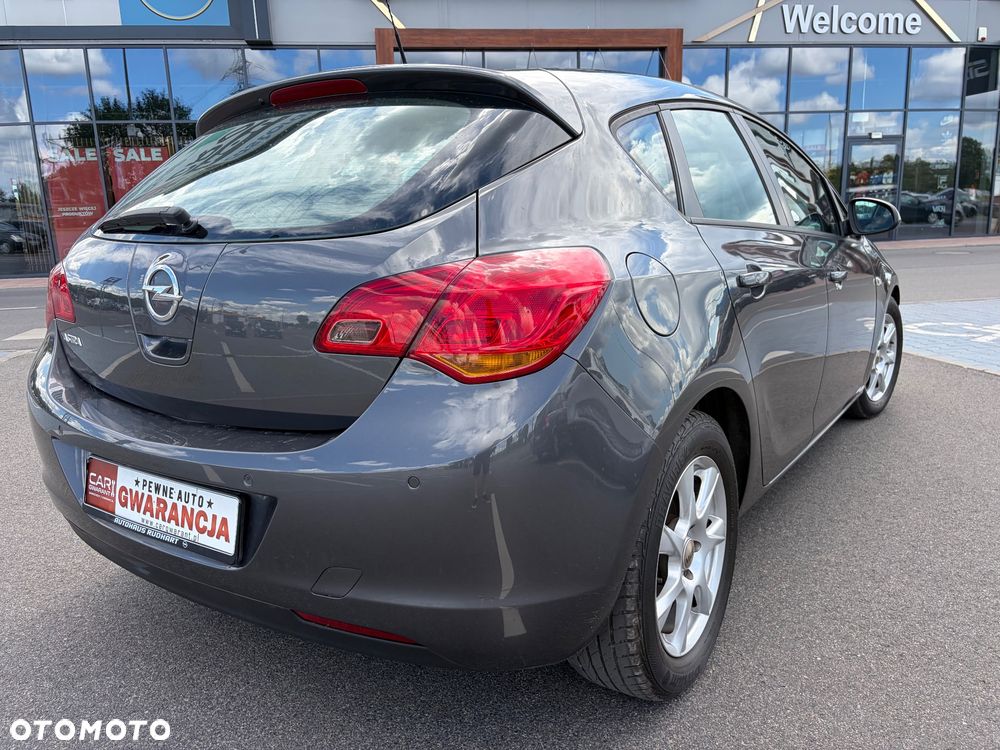 Opel Astra - 4