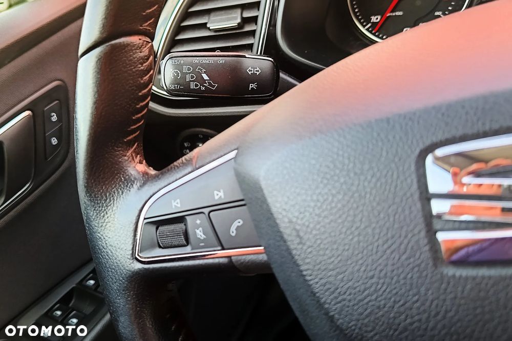 Seat Leon 2.0 TDI FR S&S DSG - 23