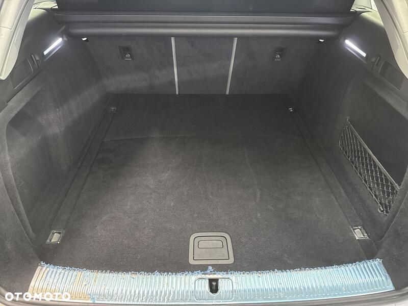 Audi A4 Avant - 22