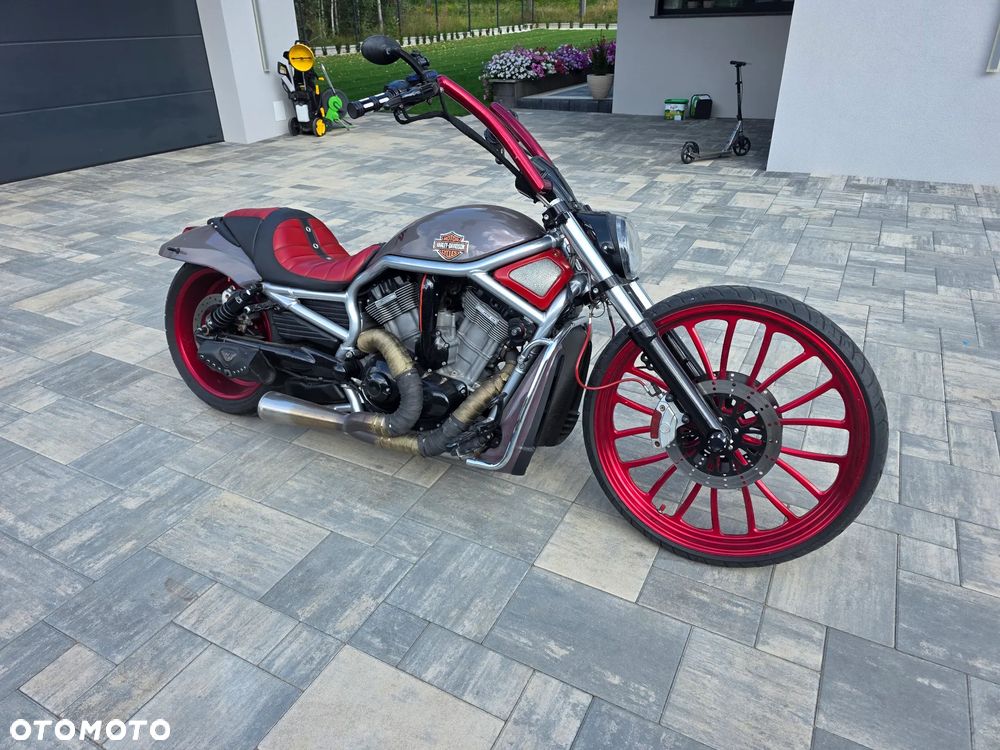 Harley-Davidson V-Rod Street Rod - 9