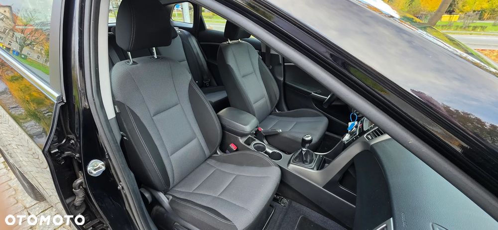 Hyundai i30 - 12