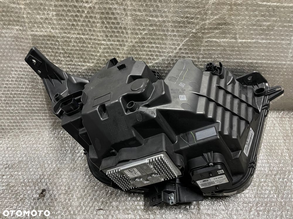 LAMPA LEWA FULL LED FORD EDGE MK2 FK7B-13W030-CG - 21