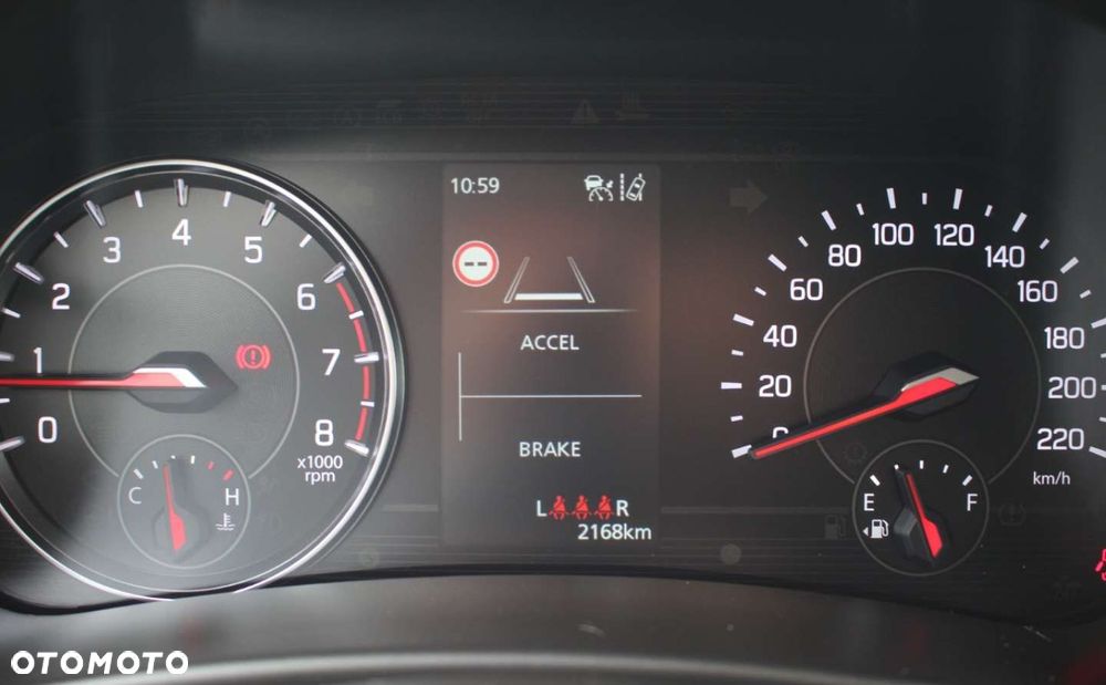 Suzuki Swift - 11