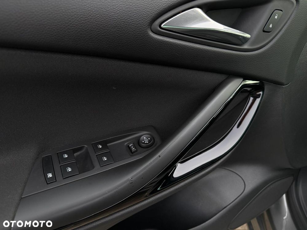 Opel Astra 1.4 Turbo Ultimate - 28