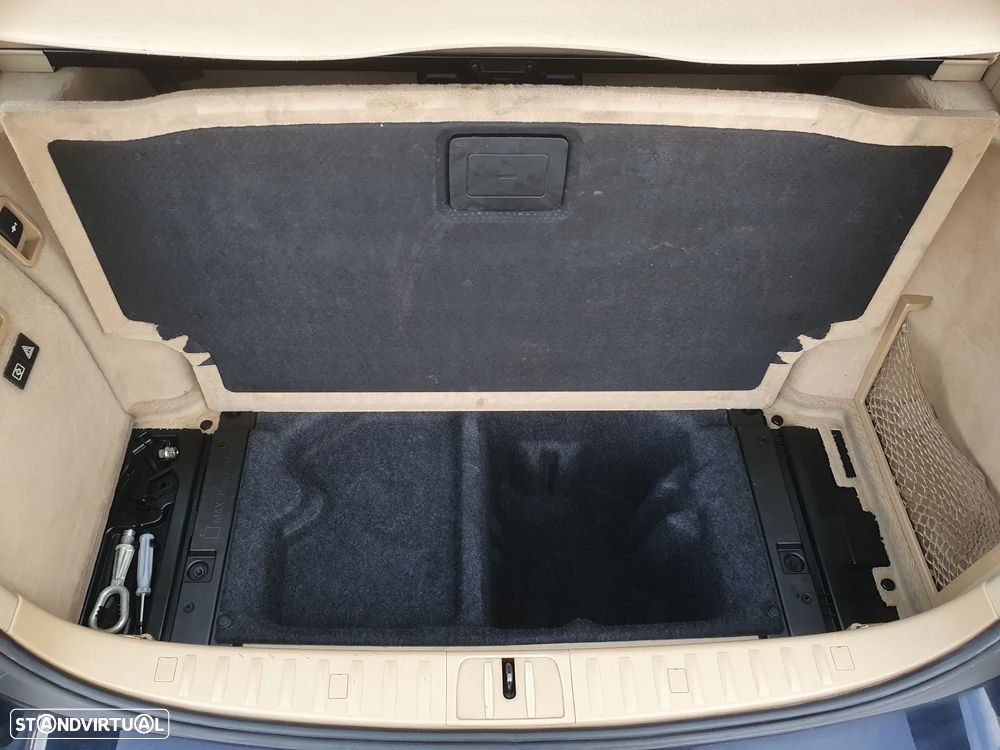 BMW 320 d Exclusive - 41