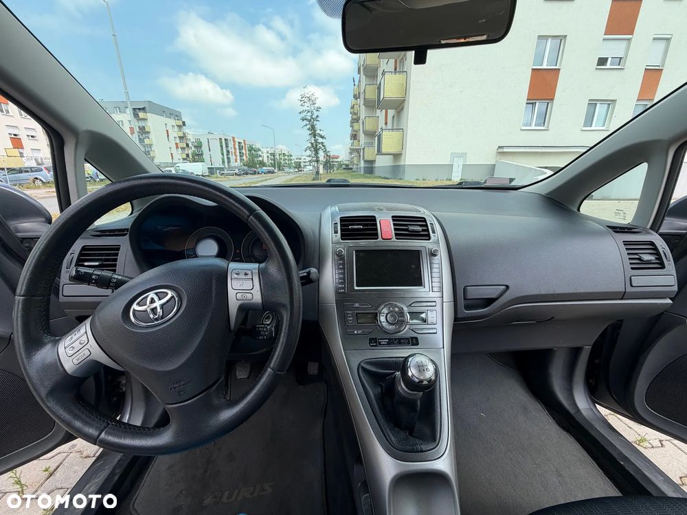 Toyota Auris - 7
