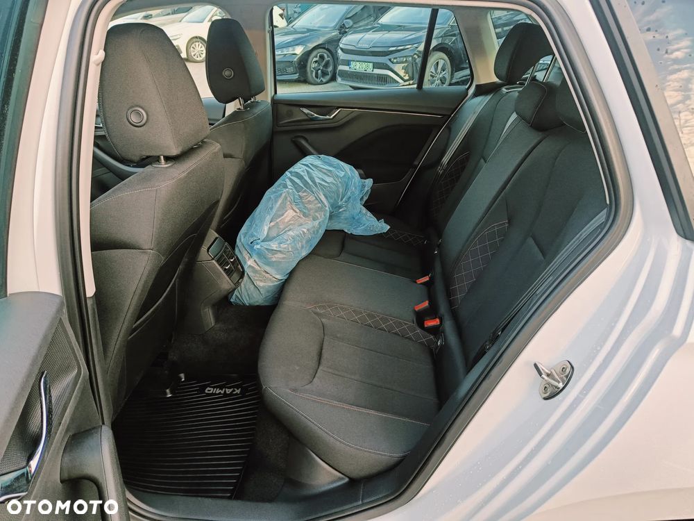 Skoda Kamiq 1.0 TSI Ambition - 10